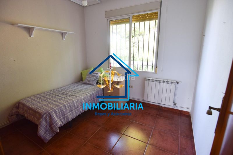 Foto 4585c2eb-a1d9-4c25-9b9a-969a9358c0b2. Pis amb aparcament a El Higuerón Córdoba