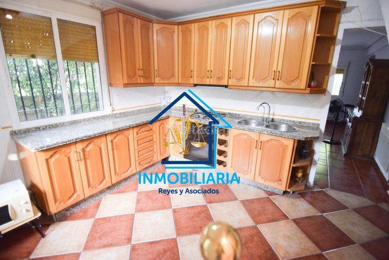 Foto 8e372e2e-8812-48dc-aef1-2d4109b569b3. Pis amb aparcament a El Higuerón Córdoba