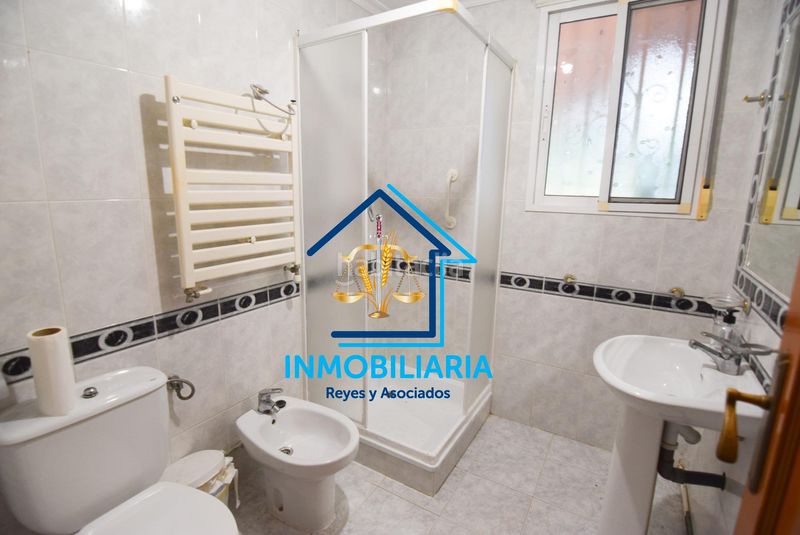 Foto 9815e79a-2b21-44c5-9e36-a47ef3b13a9b. Pis amb aparcament a El Higuerón Córdoba