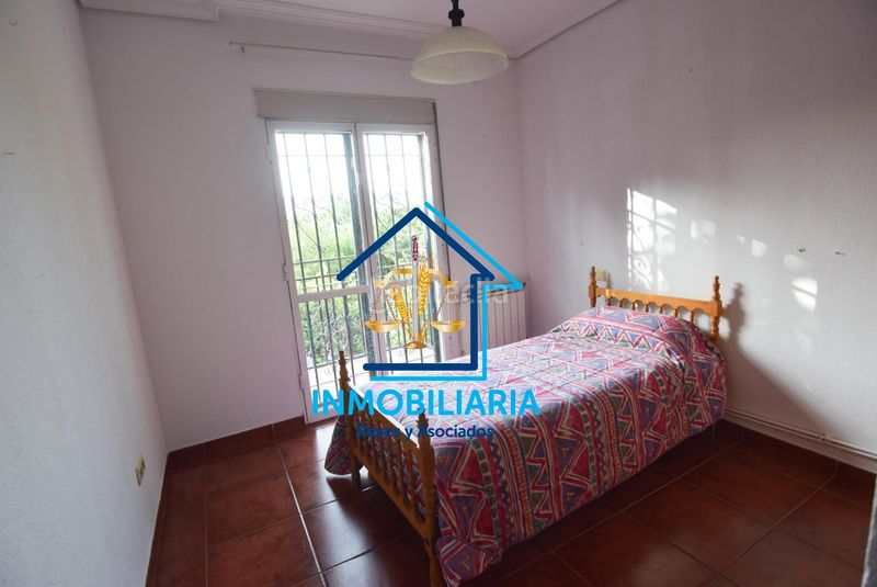 Foto a5f1a6fc-65c1-43ac-80c3-e4d676fa1879. Pis amb aparcament a El Higuerón Córdoba