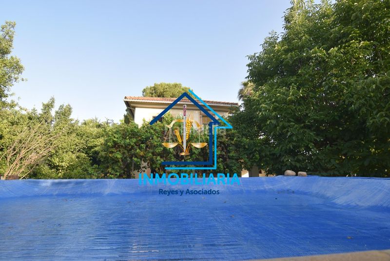 Foto ad2cac63-520a-49ce-998b-0fbf90dc2ecd. Pis amb aparcament a El Higuerón Córdoba