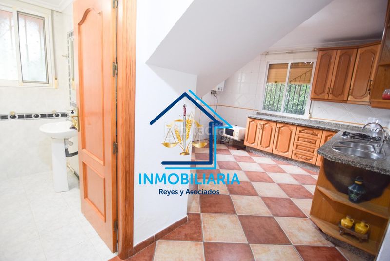 Foto be8db120-d47d-4949-bbdf-b64ea6cd2c38. Pis amb aparcament a El Higuerón Córdoba