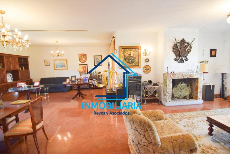 Foto 0f3cbd30-33e7-4364-866c-715e0614ba09. Chalet unico y exclusivo chalet en sansueña en El Brillante -El Naranjo - El Tablero Córdoba