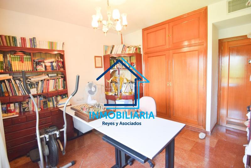 Foto 1b2453d7-5a22-4952-ae5e-d5827e897f78. Chalet unico y exclusivo chalet en sansueña en El Brillante -El Naranjo - El Tablero Córdoba