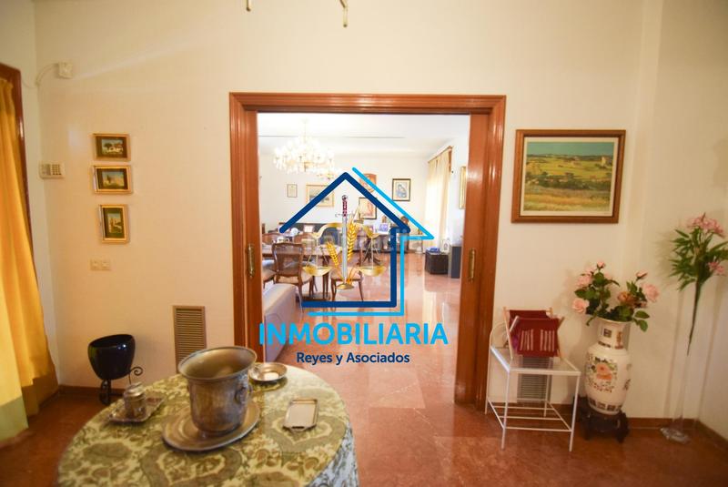 Foto 5b824352-448b-421d-be29-1f9564f4e3dd. Chalet unico y exclusivo chalet en sansueña en El Brillante -El Naranjo - El Tablero Córdoba