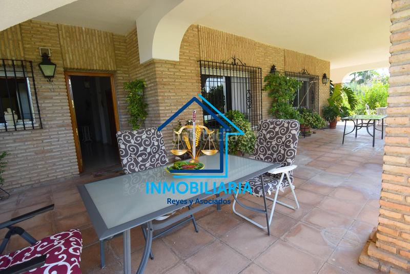 Foto b07ebb19-c707-493a-9256-95e758349048. Chalet unico y exclusivo chalet en sansueña en El Brillante -El Naranjo - El Tablero Córdoba