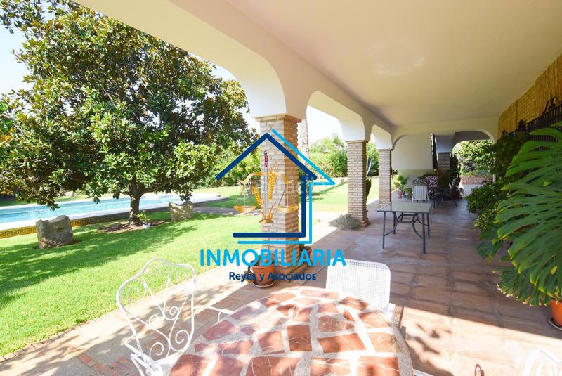 Foto b9aed246-db45-4d2f-b41d-7527e80deea6. Chalet unico y exclusivo chalet en sansueña en El Brillante -El Naranjo - El Tablero Córdoba