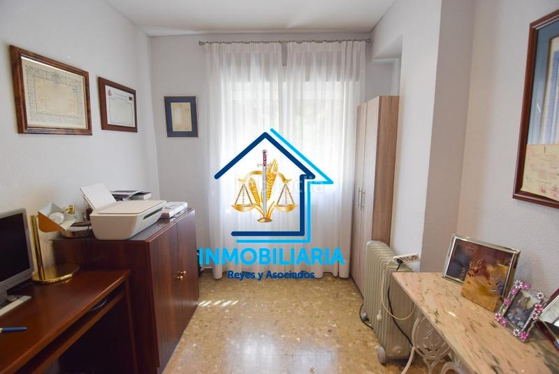 Foto 1d8da860-6005-45ef-ade9-bea02170cf8a. Piso exclusivo piso con terraza en vallellano de 4 dormitorios 2 baños, cochera . en Córdoba