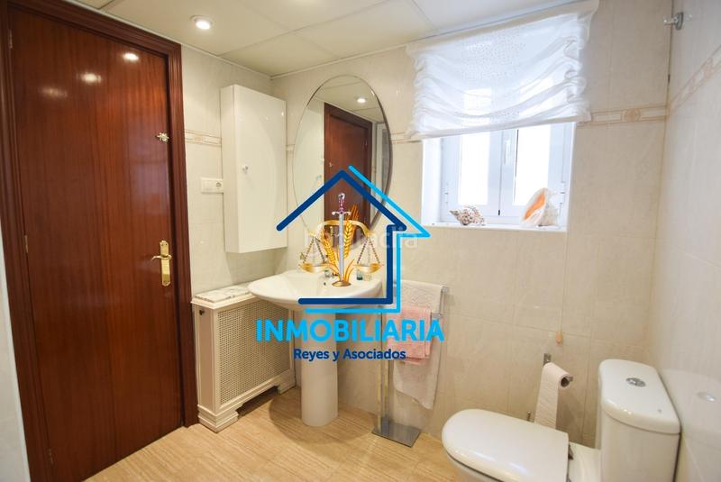 Foto 23fd4f75-bb22-47ea-8736-38c712e0b20f. Piso exclusivo piso con terraza en vallellano de 4 dormitorios 2 baños, cochera . en Córdoba