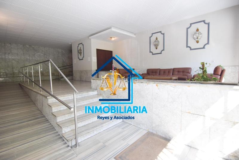 Foto 93c3a8cf-1e4d-4263-abbf-c78bf49a73c2. Piso exclusivo piso con terraza en vallellano de 4 dormitorios 2 baños, cochera . en Córdoba