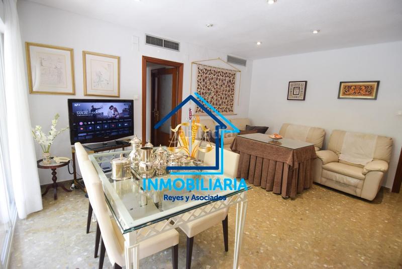 Foto d84eb795-a000-40ba-94da-72a668d0bd56. Piso exclusivo piso con terraza en vallellano de 4 dormitorios 2 baños, cochera . en Córdoba