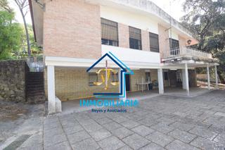 Xalet a Santa Maria de Trassierra. Chalet hipotecable en terreno urbano en santa maría de trassierr
