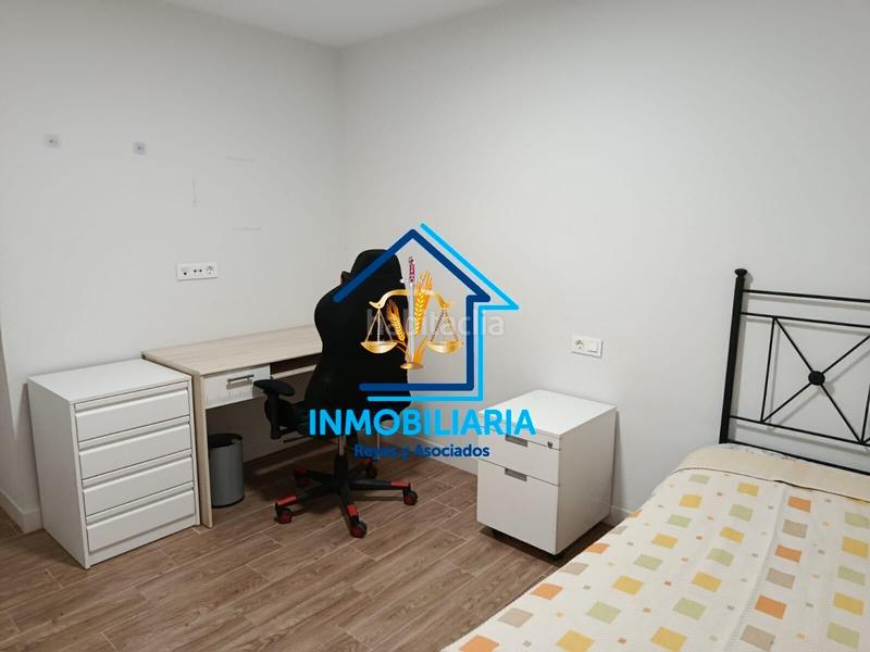 Foto d6ff1375-1a63-427f-b9fa-450fcf7f86b7. Pis a Ciudad Jardín - Zoco Córdoba