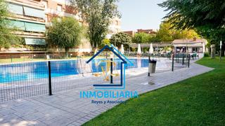 Location Appartement à El Brillante -El Naranjo - El Tablero. Piso zona camping
