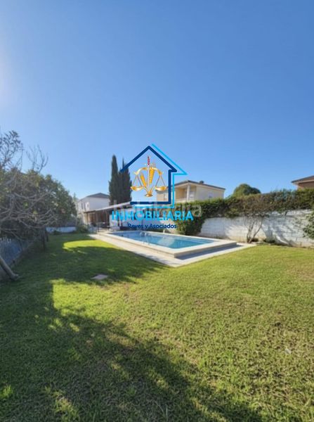 Foto 7c3aa2f3-9e28-4624-a322-8307b5fe9a16. Xalet amb calefacció aparcament piscina a Alcolea Córdoba