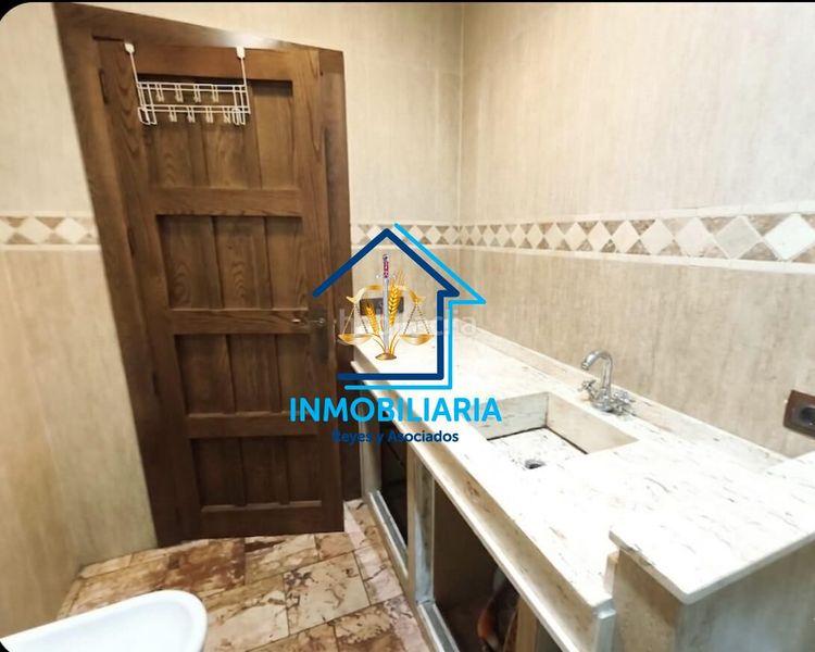 Foto 981fd80d-5c97-4056-a9a4-2662339ec596. Casa amb aparcament a Carpio (El)