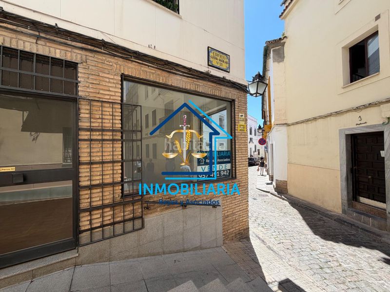 Foto 05639279-f4a7-4bc9-b8ff-1f730e565998. Local comercial a Centro Córdoba