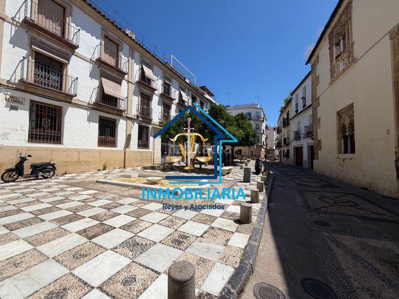 Foto 83b0dff9-e199-4b24-98b8-222708fe5984. Local comercial a Centro Córdoba