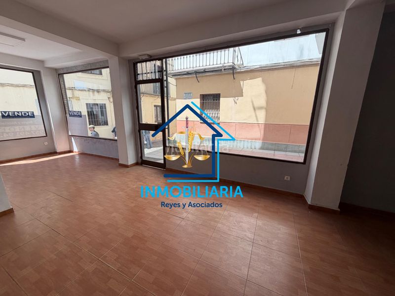 Foto bb945d78-516f-412d-ad37-9d3dbc11f3a0. Local comercial a Centro Córdoba