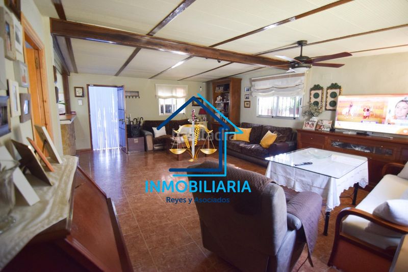 Foto 18c673d0-80dd-44b3-ac88-c9bdf84a9748. Casa amb aparcament piscina a Alcolea Córdoba