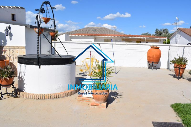 Foto 664d0bdb-bf67-4136-b19c-4c9d3f3116e0. Casa amb aparcament piscina a Alcolea Córdoba