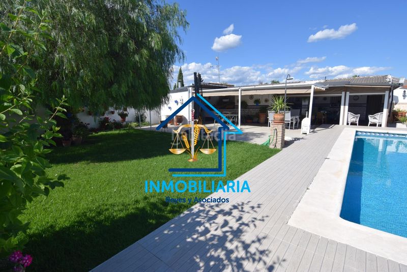 Foto 7bac8f7a-73d3-481b-9d7b-9a8ebe745e1a. Casa amb aparcament piscina a Alcolea Córdoba