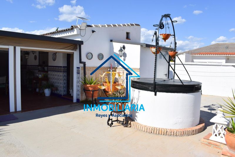 Foto b6a5da6f-6166-4eed-a266-e05cd97f1459. Casa amb aparcament piscina a Alcolea Córdoba
