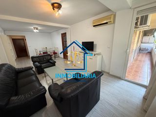 Location Appartement à Ciudad Jardín - Zoco. Se alquila piso completo para 4 estudiantes precio por habitació