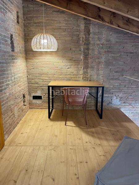 Foto e9fa4bd6-46b9-4764-964f-db7bd26fba10. Lloguer pis amb calefacció a Eixample Nord Girona