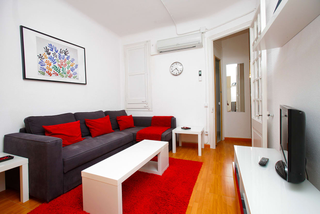 Miete Etagenwohnung in Sagrada Família. Apartamentos equipados en sagrada família barcelona