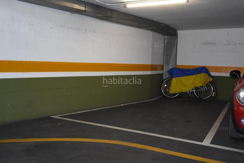 Foto 891d9265-d311-4065-af0a-e1cba9ec1b6b. Parking coche en santa clara 62 aparcamiento en santa clara con plaza de independencia en Girona
