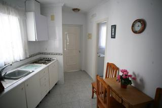 Pis a San Miguel de Salinas. Apartamento de 30m2 con terraza de 10m2 en aparthotel club de go