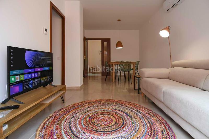 Foto 2d37fac3-3195-45ce-831c-3e5050f1facf. Alquiler piso apartamento de 2 dormitorios totalmente equipado en csantiago en Girona