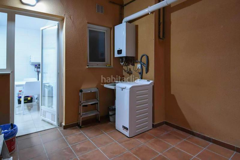 Foto 79166ce6-e60c-4554-89ae-4353bf8c4fd7. Alquiler piso apartamento de 2 dormitorios totalmente equipado en csantiago en Girona