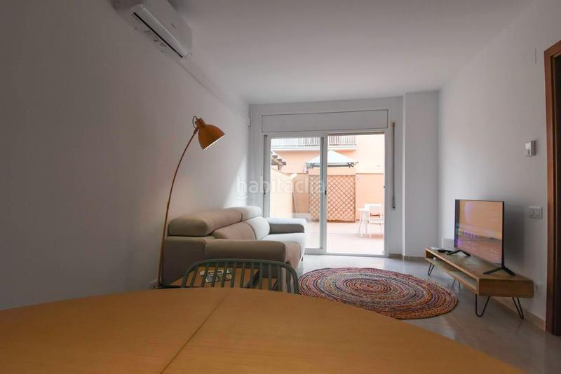 Foto 7f345c50-5f86-40cb-be43-edbef7cf728c. Alquiler piso apartamento de 2 dormitorios totalmente equipado en csantiago en Girona