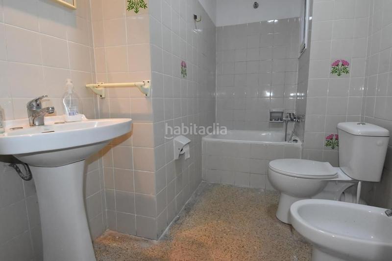 Foto 11e9f204-18b9-4500-b994-65dd3b833a19. Piso  de 4 dormitorios solo invesrsores. rentabilidad 6,58 en Girona