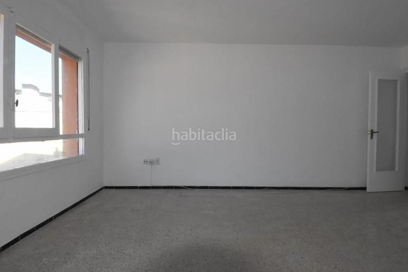 Foto 4ca95364-4206-4ed6-a51f-df8ed25b951a. Piso  de 4 dormitorios solo invesrsores. rentabilidad 6,58 en Girona