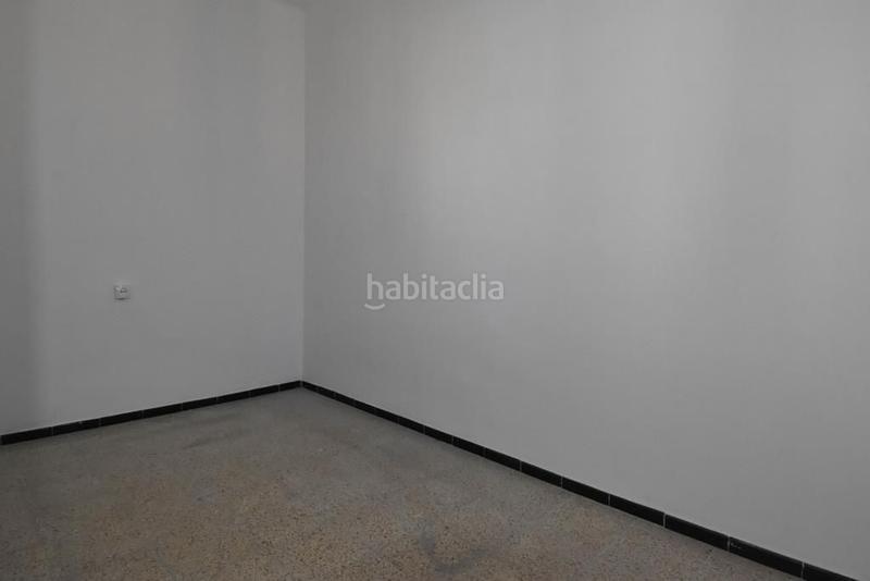 Foto e19d9a5e-903d-47c3-a1a1-dded1c6779ad. Piso  de 4 dormitorios solo invesrsores. rentabilidad 6,58 en Girona