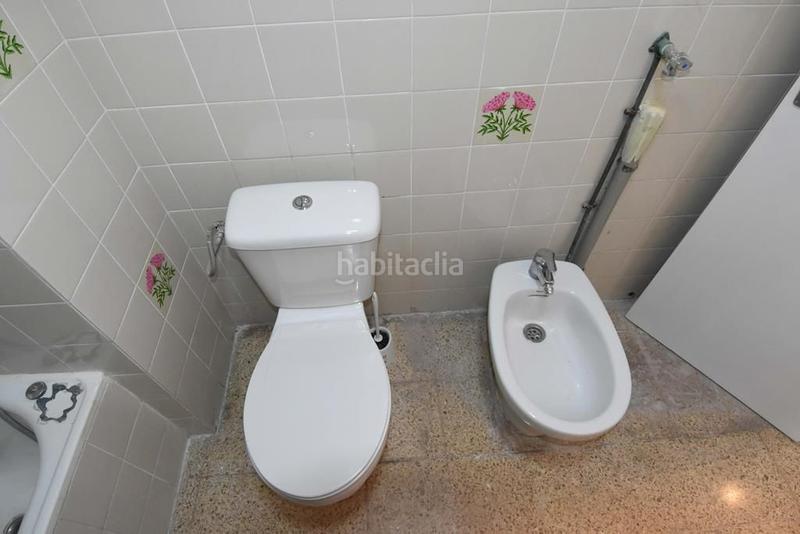 Foto eb1ab000-63ec-4d6e-ba02-614f003c4f7e. Piso  de 4 dormitorios solo invesrsores. rentabilidad 6,58 en Girona