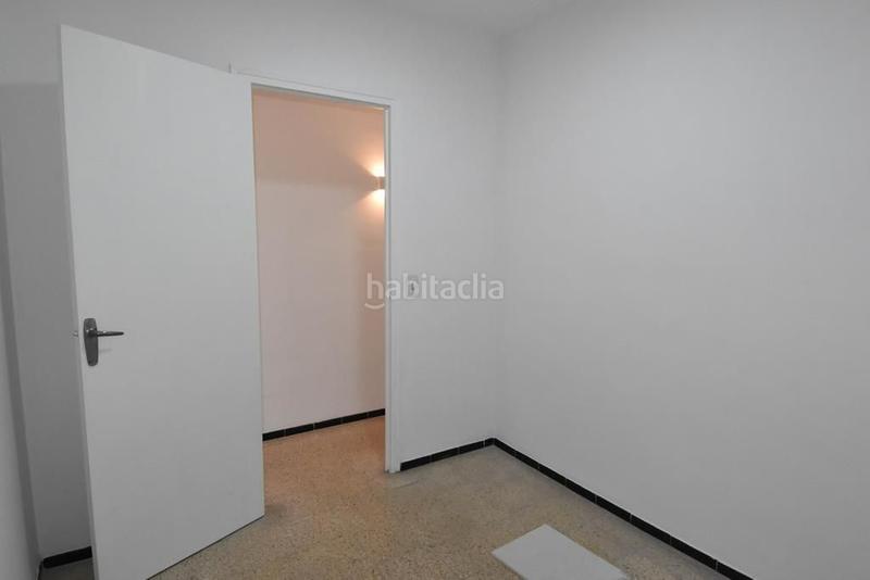 Foto f849a3ab-86c2-4256-b404-175852918fe9. Piso  de 4 dormitorios solo invesrsores. rentabilidad 6,58 en Girona