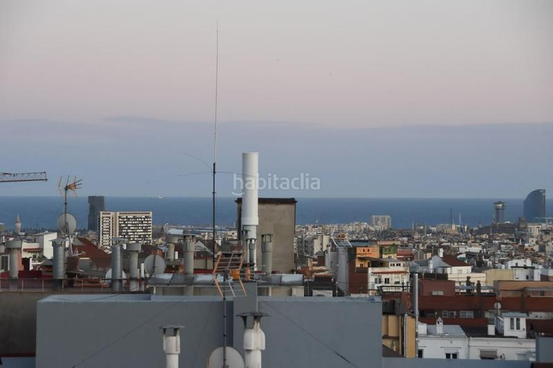 Foto cd9251ff-7c7b-4be0-ad5e-b7c075452db1. Alquiler piso ático en paseo amunt en El Camp d´en Grassot i Gràcia Nova Barcelona