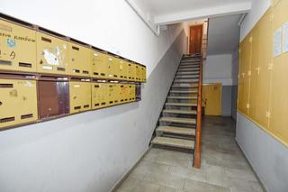 Pis a Centre. Piso con balcón en salt zona de ayuntamiento