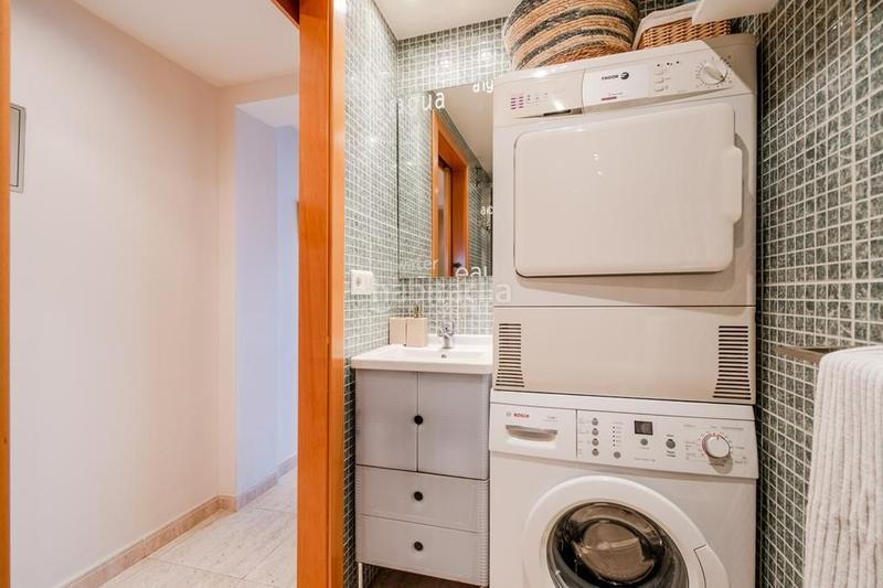 Foto 6c36eb0e-e93c-4e4b-ad96-a61be945dd2b. Piso apartamento con licencia turística en primera linia de mar en Sant Antoni de Calonge