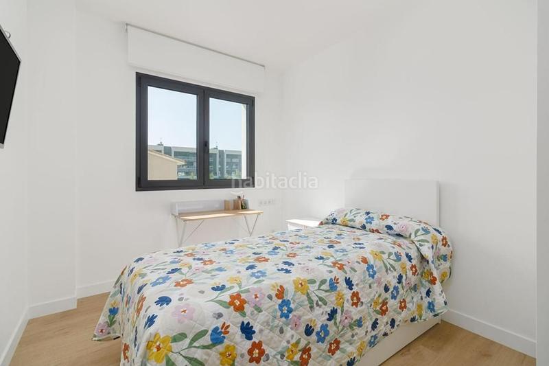 Foto a8e28b06-9217-42db-bc0c-c89817635e54. Piso amplio piso esquinero de obra nueva en Vilablareix