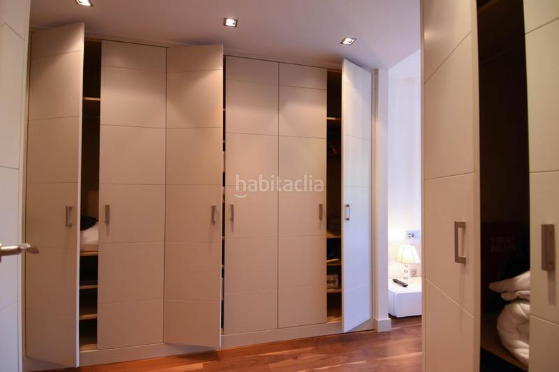 Foto 5ae7fc75-8f8d-4edf-b680-247e5d856ef8. Alquiler piso lujoso piso con grande terraza y vistas al mar en Can Pei en Sitges