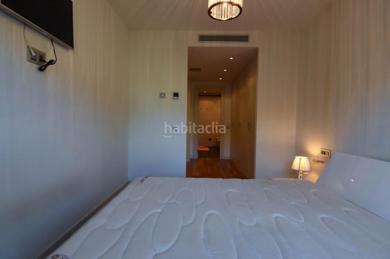 Foto e940b095-14b8-4c91-94a5-3119e2dcf591. Alquiler piso lujoso piso con grande terraza y vistas al mar en Can Pei en Sitges