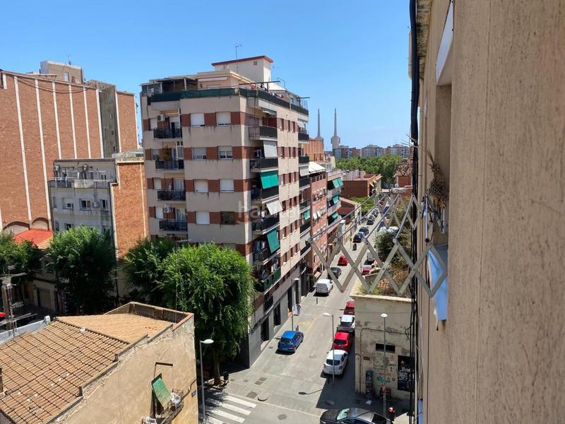 Foto 9c8f3423-ff09-4e34-9c68-3dbc7e7b71c7. Piso  en Llefià Badalona