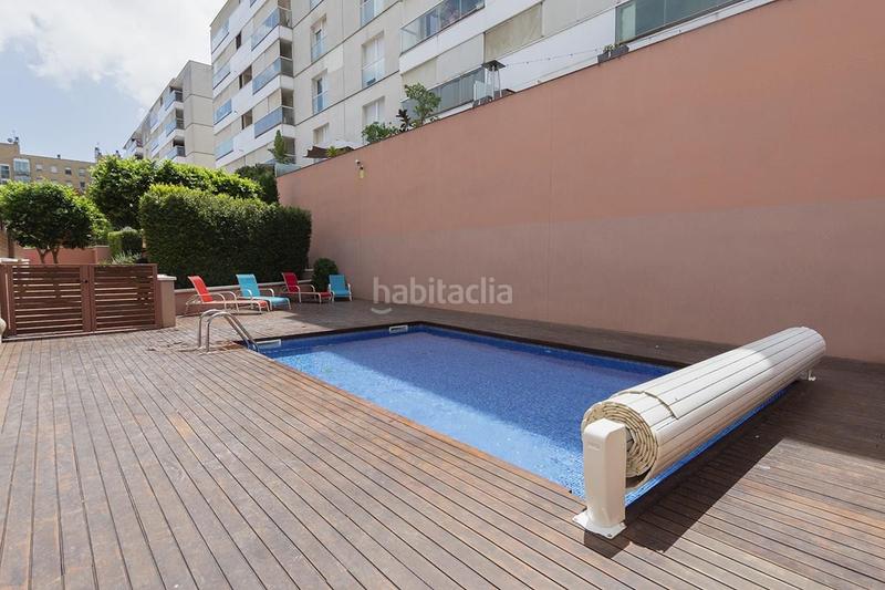 Foto b0ee725f-0f3a-4438-ac1f-c0eea5ccca69. Piso  con terraza en La Marina del Port Barcelona
