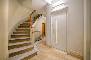 Bureau  Muntaner. Oficina para reformar