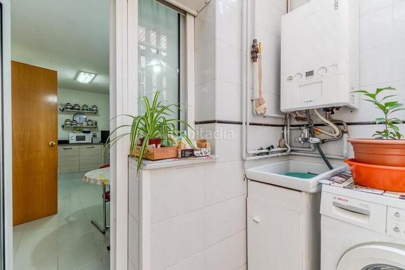 Foto 30927972-f2c9-45c1-a6fc-9e157c28cafb. Appartement avec chauffage parking dans Centre Salt